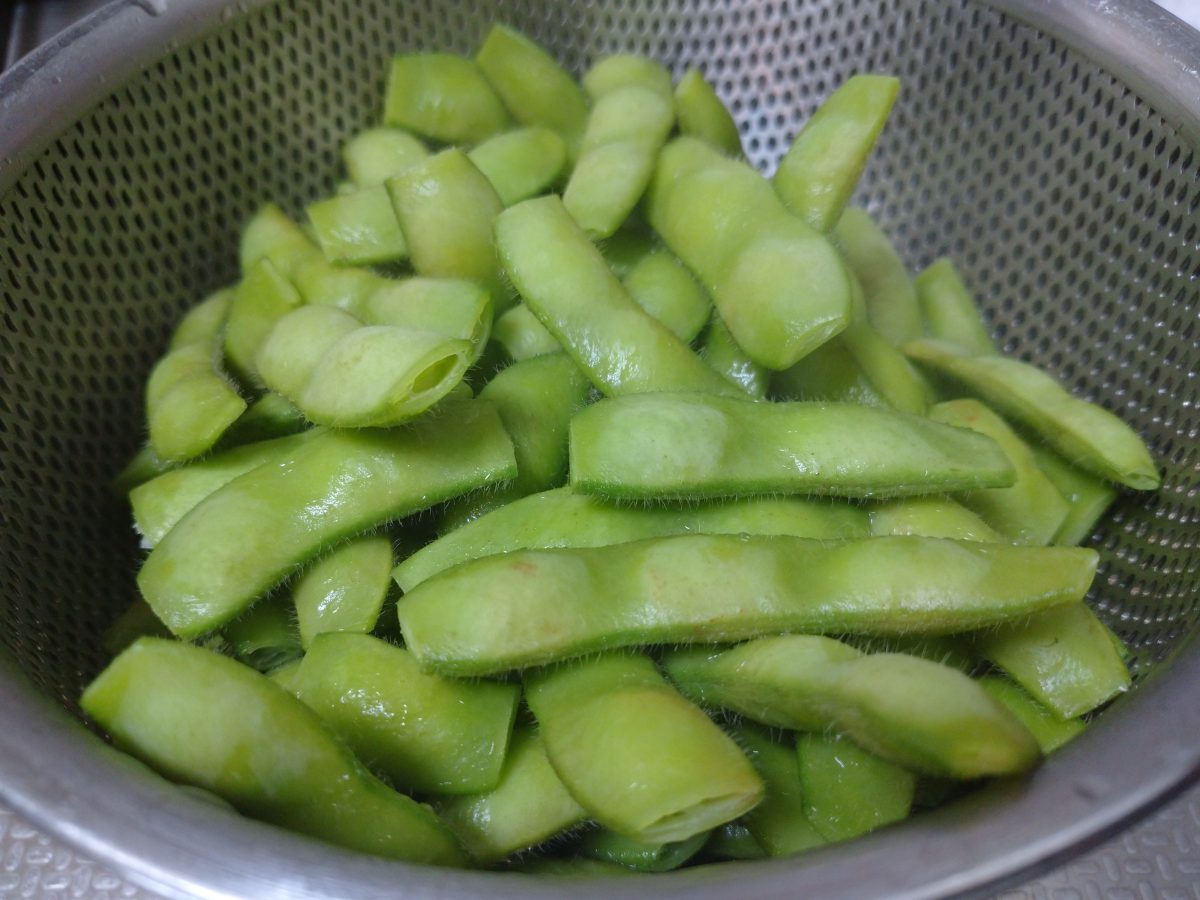枝豆塩茹で